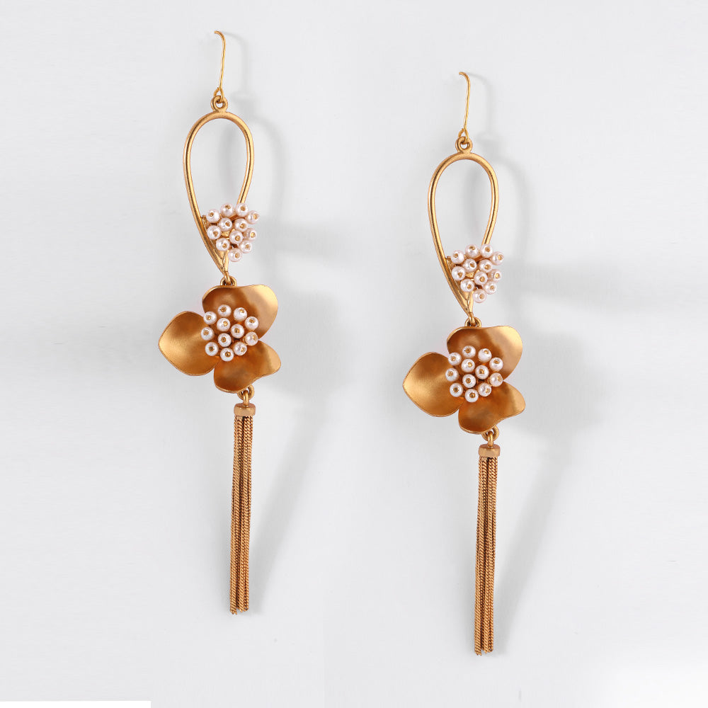 GOLD PLATED DROP EARRING WITH TASSELS