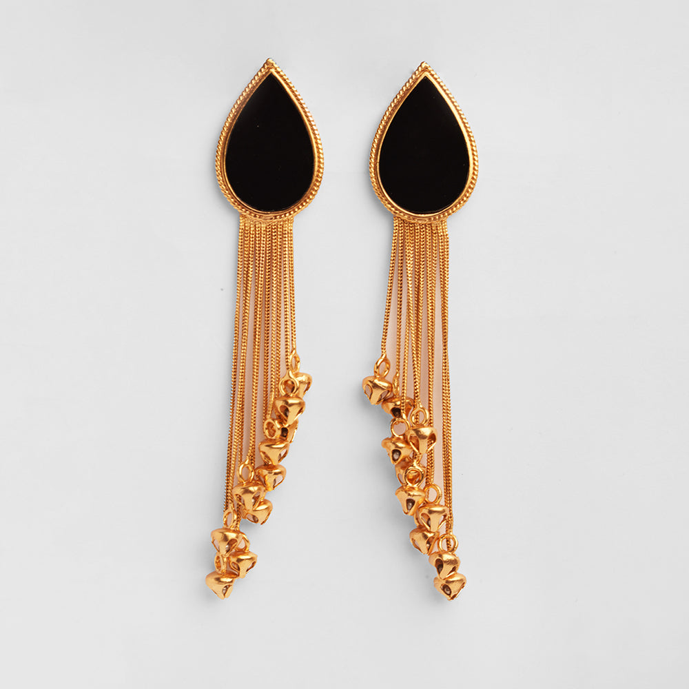 GOLD PLATED AC DROP EARRING WITH TASSEL CHAIN GHUNGROO