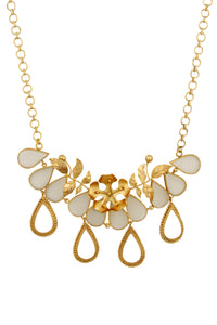GOLD PLATED NECKPIECE WITH LATIFOLIA, SERRATE LEAVES AND ACRYLIC DROPS