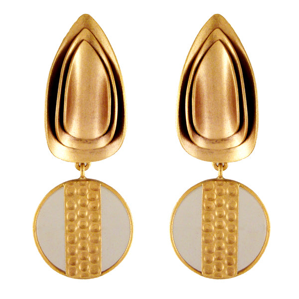 GOLD PLATED 3 LAYER DROP AND ACRYLIC EARRING WITH BEATEN ON IT