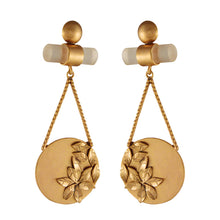 Load image into Gallery viewer, GOLD PLATED KATURI &amp; ACRYLIC PIPE EARRING WITH DOTS WIRE AND ROUND PIECE &amp; LEAVES ON IT
