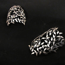 Load image into Gallery viewer, SILVER PLATED LEAVES SHOULDER CUFF
