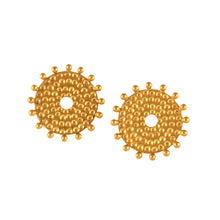 Load image into Gallery viewer, GOLD PLATED SMALL BEATEN AND DOTS ROUND EARRING
