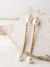 gold-aakaar-pendulum-earrings-with-pearls