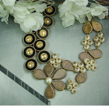 Load image into Gallery viewer, Gold Plated Wire Flower And Drop Neckpiece
