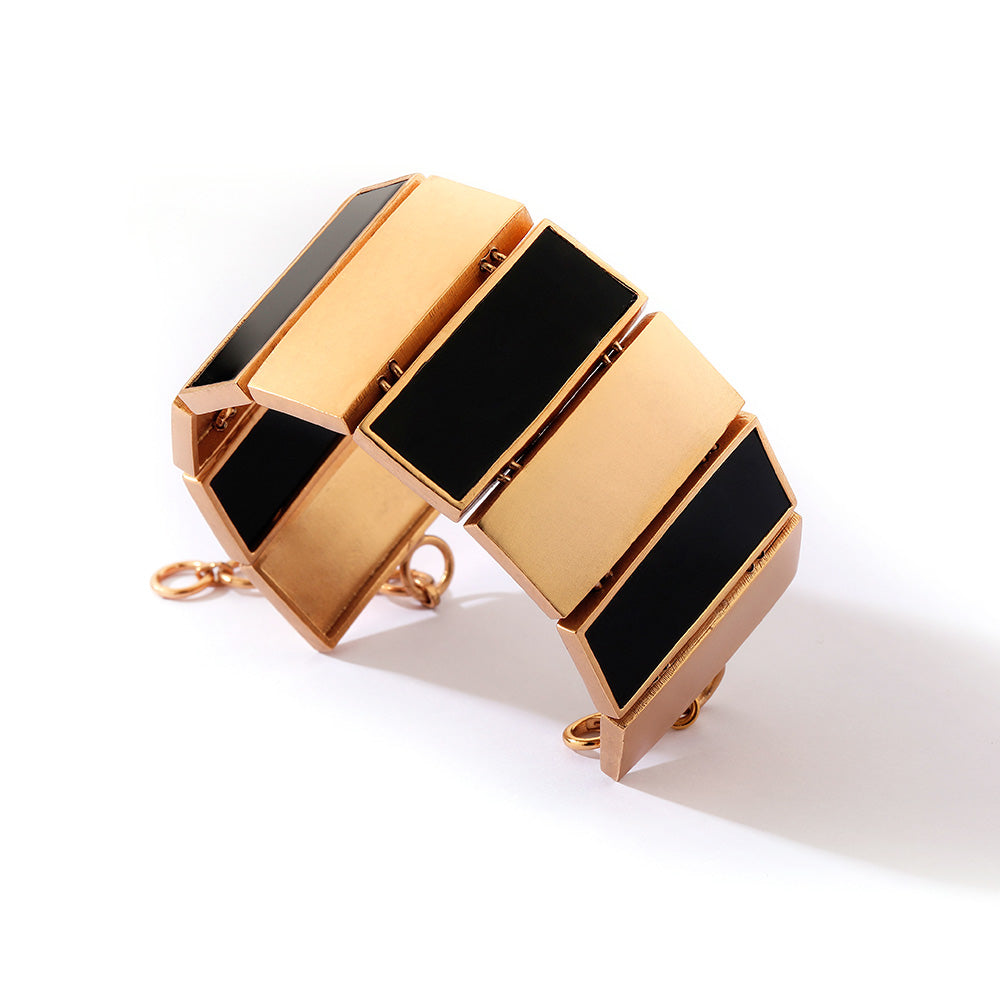 GOLD PLATED CUFF WITH ACRYLIC