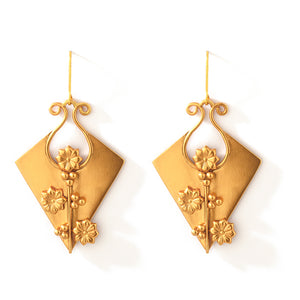 Rhythmic revival earring