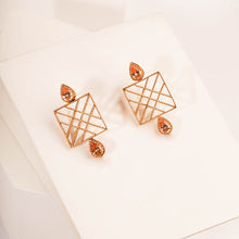Load image into Gallery viewer, GOLD PLATED SQUARE CHECKED AND PEACH XTL DROPS EARRING
