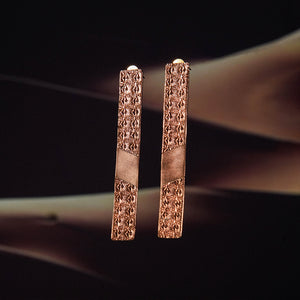 RELICS ON SAND LINEAR EARRING