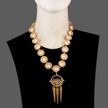 Load image into Gallery viewer, GOLD PLATED KATURI AND HALF PEARLS NECKPIECE WITH WIRE PEARL AND 3 POKES PENDENT
