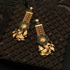 gold-rose-vine-mesh-earrings-with-crystals