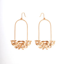 Load image into Gallery viewer, TWISTED LEAF EARRINGS
