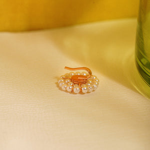 GOLD PLATED ROUND PEARL & POLKI NOSE PIN
