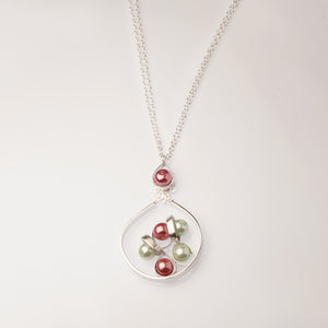 Customizable Pearl Locket with chain in 92.5 silver